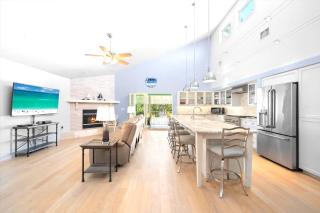 Siesta Key Luxury Retreat - Steps from Crescent Beach - 3