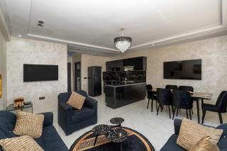 Appart 3 pièces Prestigieux, Moderne et chaleureux avec vue panoramique au centre victor hugo Gueliz - 2