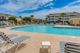 Condo with Golf Course View in Barefoot Resort! - 0