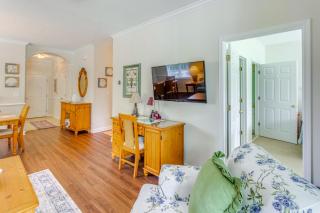 Condo with Golf Course View in Barefoot Resort! - 6