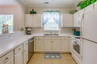 Condo with Golf Course View in Barefoot Resort! - 3