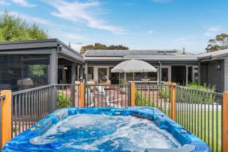Luxury Retreat - Spa Beach Golf Wineries - 0
