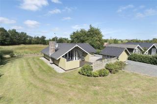 C11053-Hemmet-Horsfold-178 - 0