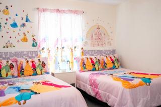 Stunning 5 Bd Home w/ Pool Close to Disney 4822 - 8