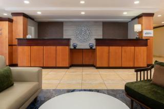 Fairfield Inn & Suites Santa Maria - 7
