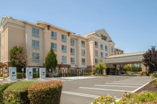 Fairfield Inn & Suites Santa Maria - 8