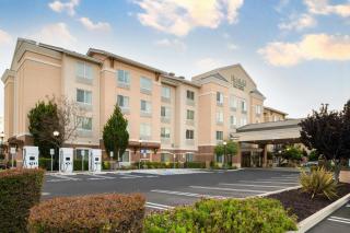 Fairfield Inn & Suites Santa Maria - 9