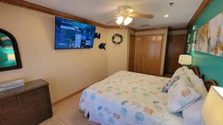 Cozy 2 Bedroom with Big Pool - Campeche Triplex unit C home - 3