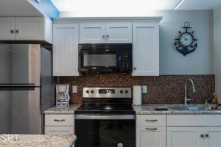 Luxe 1 Bedroom House with Pool - Gulfview II unit 410 - 9