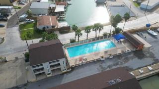 Oyster Cove condo - 1