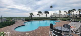 Aquarius 408 condo - 9