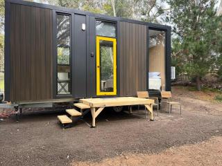Castlemaine Hideout by Tiny Away - 2