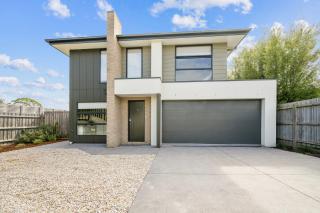 The Green on Golf Street - Inverloch & Linen Inc - 0