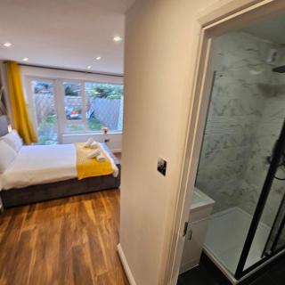 Amazing Suite, private garden - 6