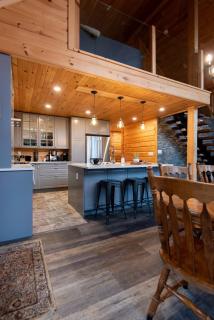 Whiskey Harbour Lakehouse Waterfront - 2