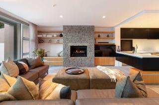 Q1 Luxury Central Apartment - 4