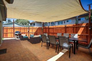 Goodland Blue House - 9