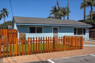 Goodland Blue House - 5