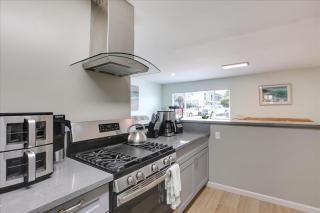 Goodland Blue House - 1