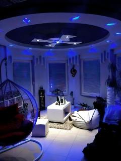 Crown Loft Novi Sad - Villa Deluxe - 8