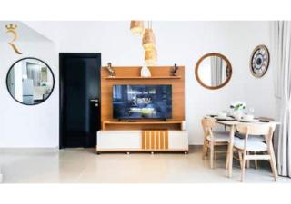 Roxen Retreat 1BR - Comfortable Poolside Living Near Al Reef Beach - 7