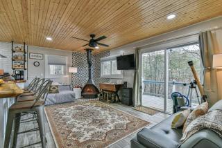 Tranquil Mountain Retreat With Hot Tub Pet Friendly - 7