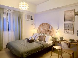 Captivating Crib in the Metro - 7