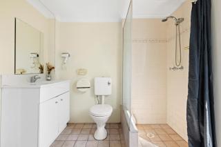 Spacious Two-Bed Suite with Private Bath-Marsfield - Epping - 3