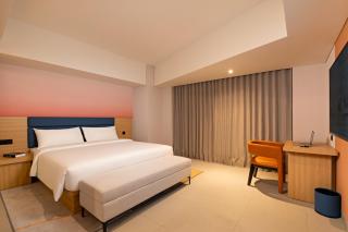 Model J Hotel BSD Carstensz - 7