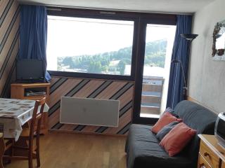 Grand Appartement à Super Besse pour 6 personnes avec WIFI - FR-1-814-149 - 5
