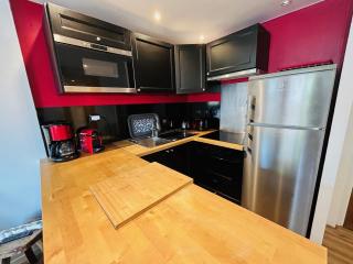 Appartement rénové spacieux avec grande terrasse et WIFI - FR-1-502-604 - 8
