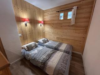 Appartement rénové spacieux avec grande terrasse et WIFI - FR-1-502-604 - 5