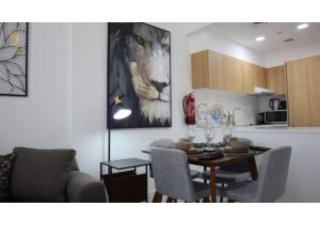 Floret Haven 1BR - Pool & Parking Included Near Masdar Park & City Centre - 4