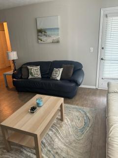 Quaint one bedroom flat - 3