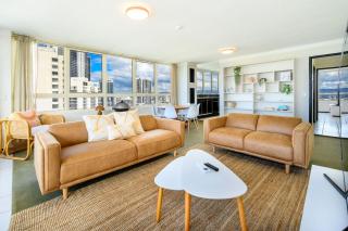 Panoramic water views Heated Pool, Sauna, Home theatre, Tennis court - 7