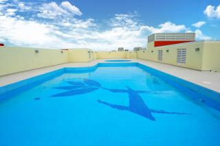 Hallmark Crown Hotel - 1