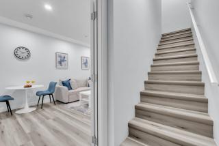Basement in Calgary - 10 Mins from Calgary Airport - 9