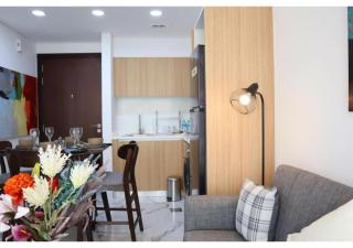 Oasis Loft 1BR - Sleek Stylish Hideaway Near Masdar Park & City Centre - 3