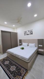 2BHK Retreat with Netflix Near Chokhi Dhani - 3