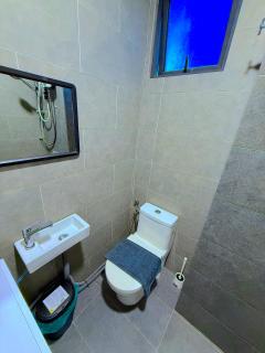 Neu suite, Family Unit - Jelatek LRT Gleneagles Hospital - 3