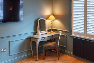 Central Whitchurch - Lowcross House Guest Bedroom 1 - 2