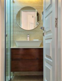 Luxury Villa in Nawala Colombo - 1