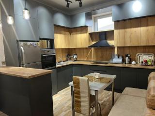 Airport Family House 5 min from Baku Airport Taxi Service 5 USD - 2