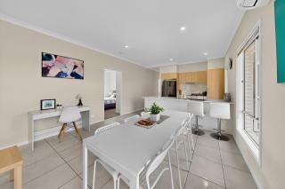 Hidden Woodland Paradise - 2024 New Built 4 Bedroom Home Loganlea - 8