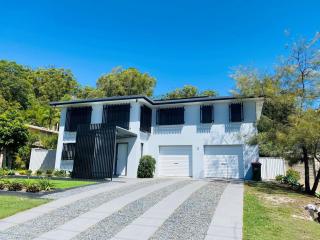 Rainbow Stairs - Rainbow Beach - 8