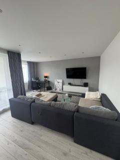 Above-standard 4-room apartment in a new building in the city center - 0