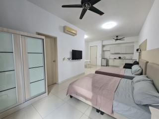 Family Suite Greenfield - 2