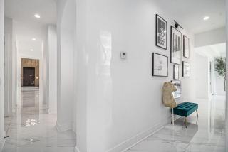 The Luxe Waterside Retreat - 5