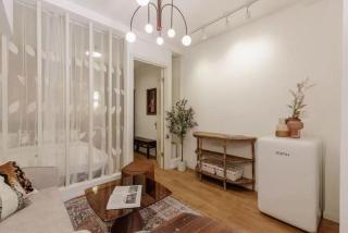 Tonight Homestay West Nanjing Road Shanghai Maoming Building - Shanghai - 5