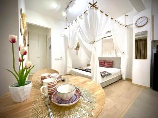 Netflix-Seaview-SunsetView-PuteriBeach-Mutiara Beach Resort Melaka - 1